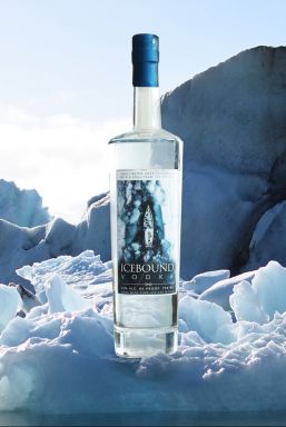 Logo for: Icebound Vodka